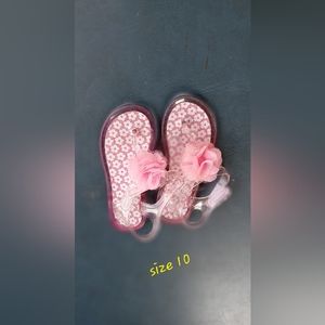10 youth girl sandals